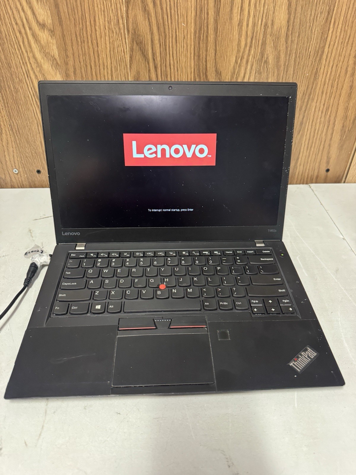 Lenovo ThinkPad T460s i5-6th 4GB No SSD Issues/Keypad/Screen Damage – AS-IS
