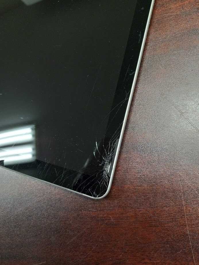 Microsoft Surface Go 2 10.5″, Intel Pentium 4425Y, 4GB, 64GB, 1926 cracked
