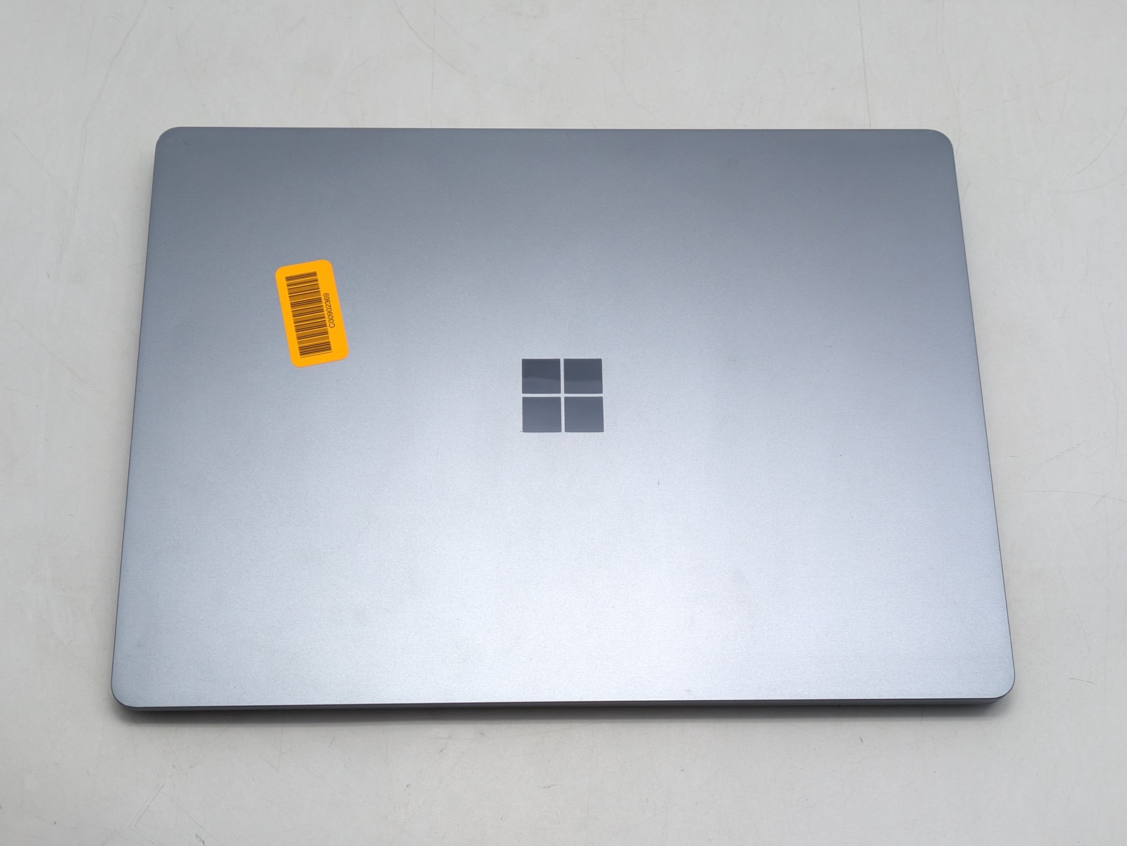 Microsoft Surface Laptop Go 2 12.45″ i5-1135G7 8GB DDR4 128GB SSD Windows 11H