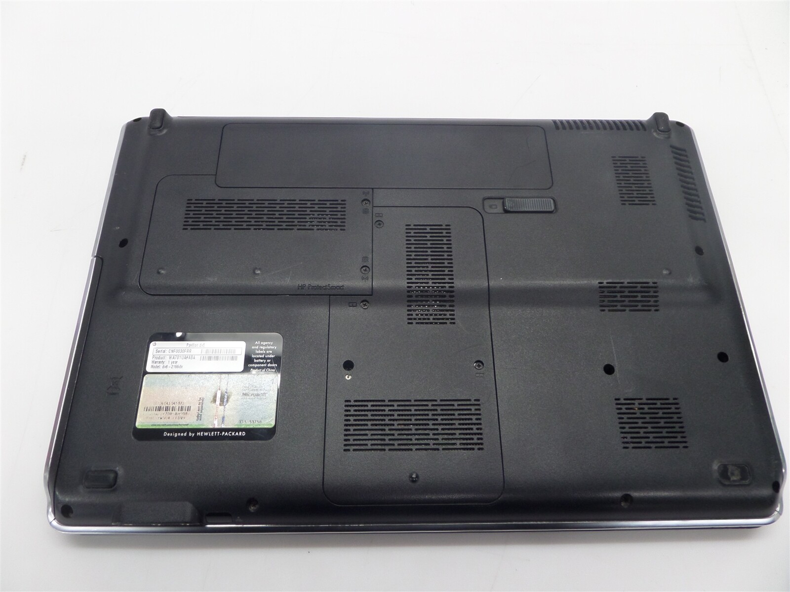 HP Pavilion dv6 Notebook PC w/ i3 M330 2.13GHz CPU 4GB RAM – No HDD