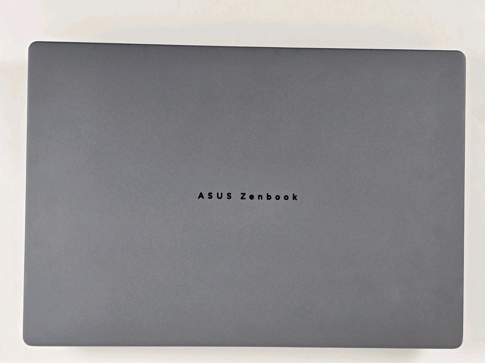 ASUS Zenbook A14 UX3407 14″ FHD+ OLED Snapdragon X 32GB 1TB SSD – Good