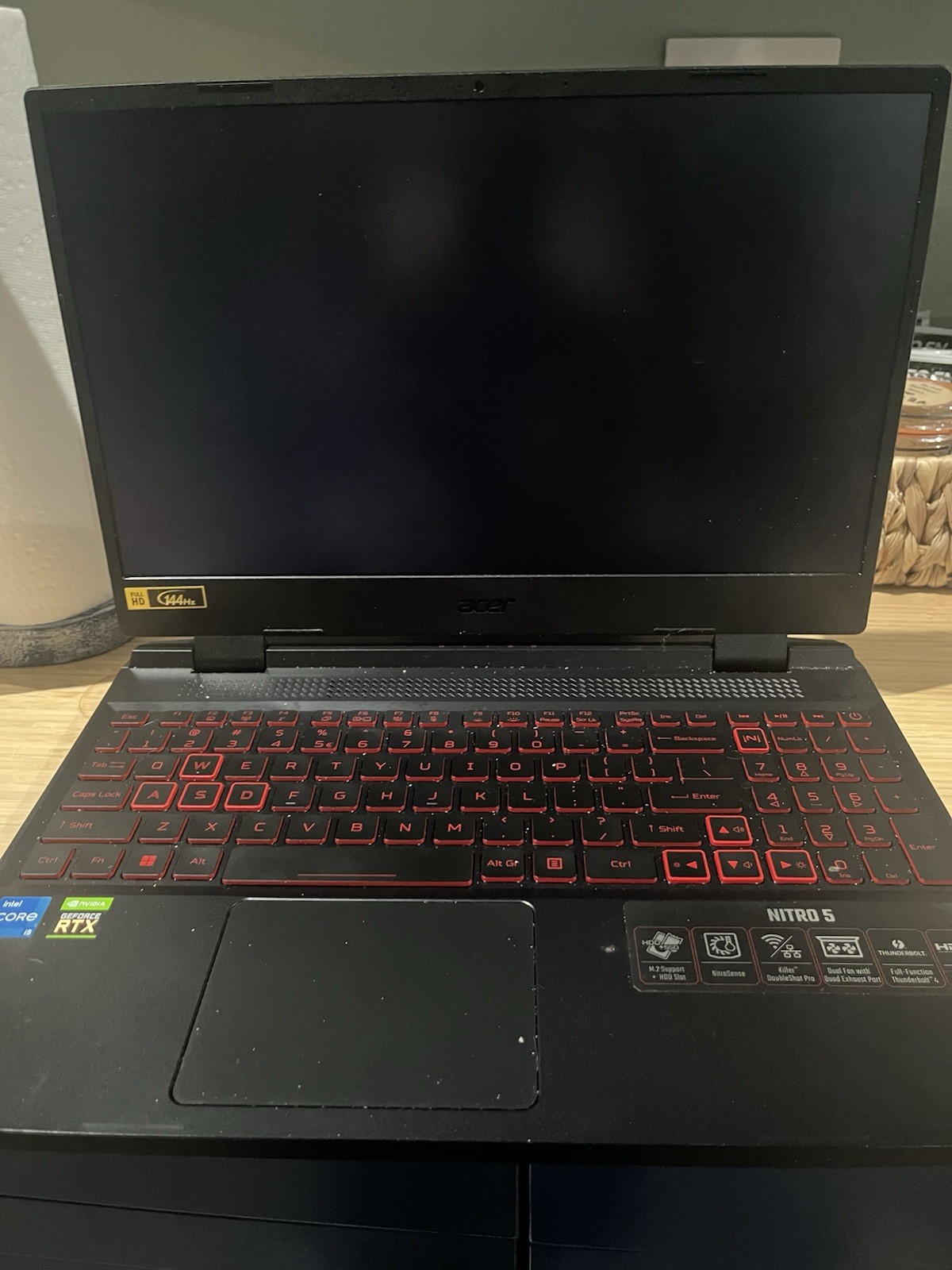 Acer Nitro 5 AN515 15.6″ (512GB SSD, Intel Core i5 9th Gen., 4.10 GHz, 8GB)…