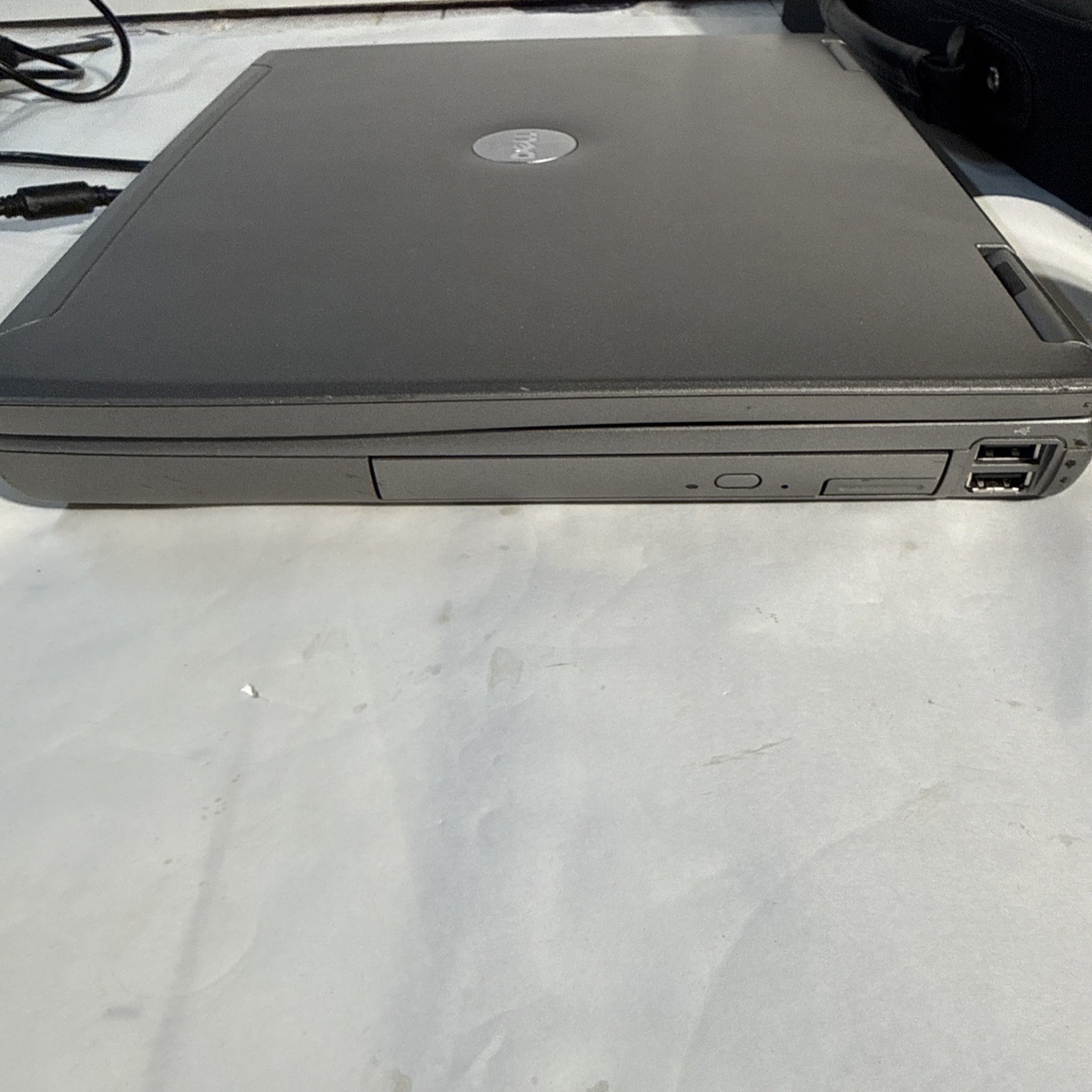 Vintage Dell Latitude D610 Laptop Pentium 1.73GHz 1GB 60GB WinXP Pro SP3 14″