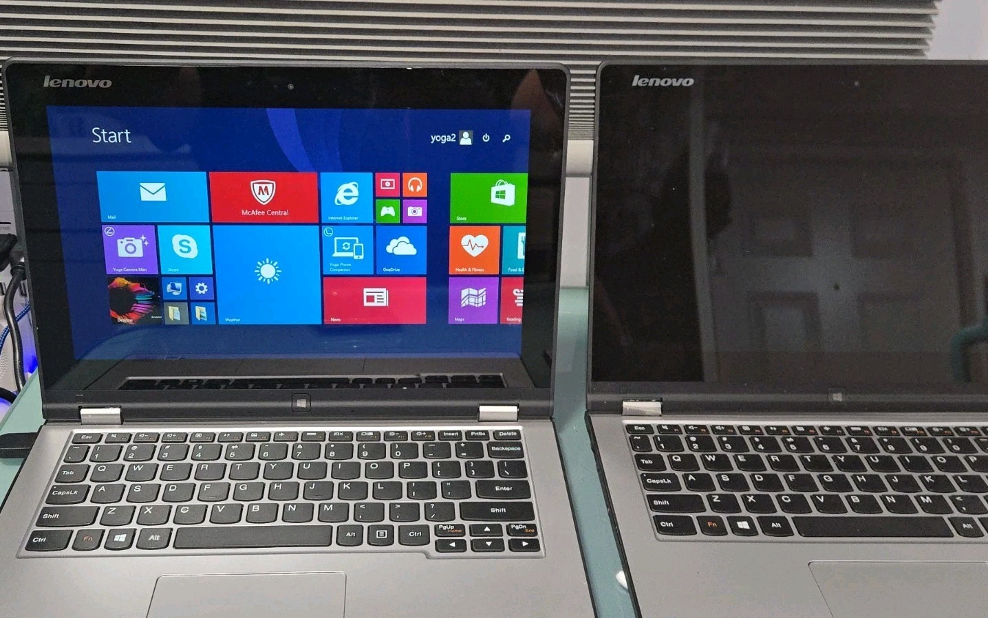 2 Lenovo Yoga 2 11 – Intel Pentium N3540 @2.16GHz – 4 GB RAM + 500GB HDD EACH