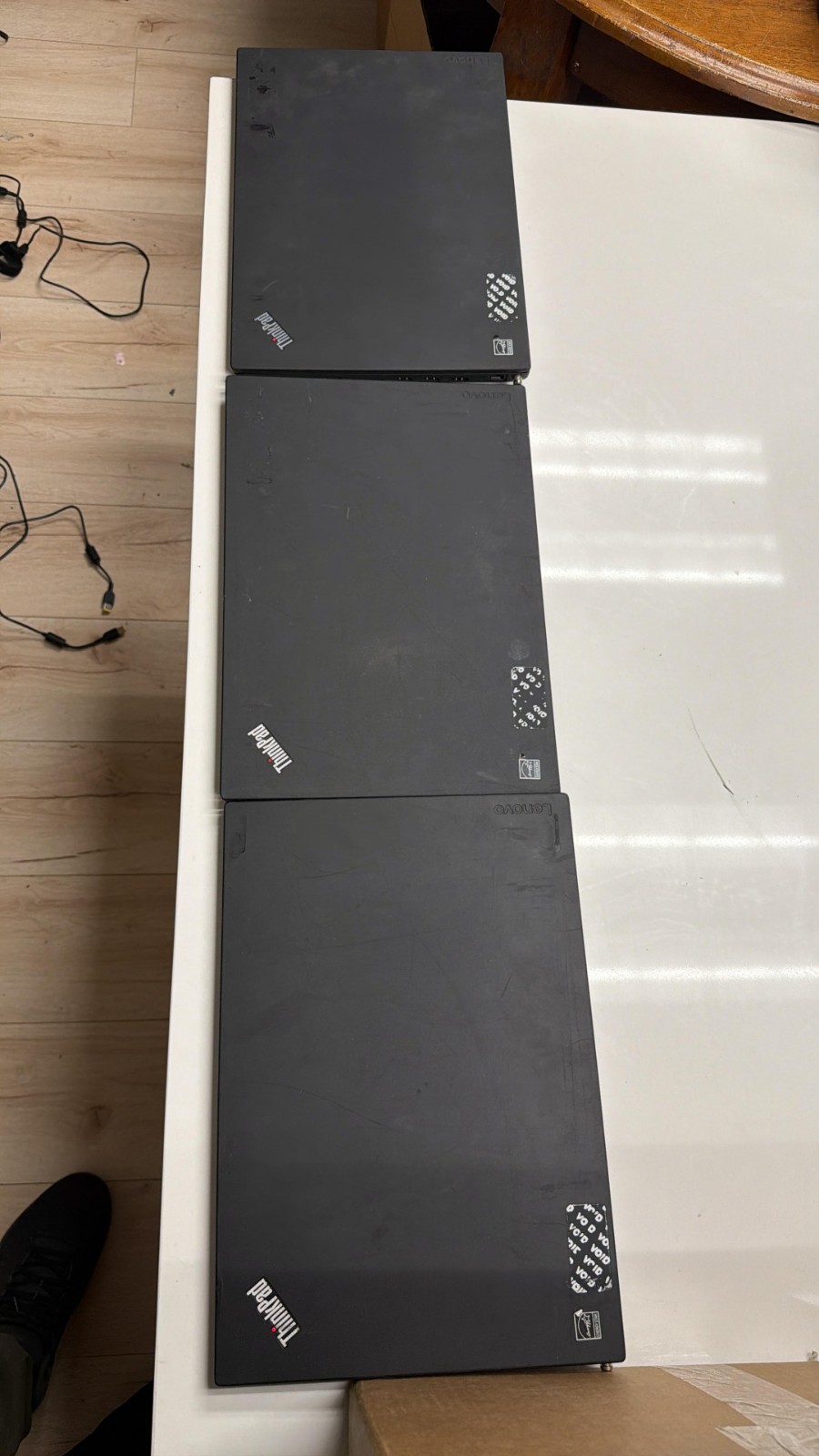 Lot of 40 Lenovo ThinkPad T570 15.6″ Core i5-6300U 8GB RAM 128GB SSD Boots Bios