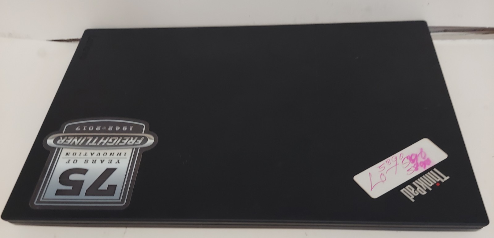 LENOVO THINKPAD T570 i5 7TH GEN 750HD 8 RAM GOOD CONDITION