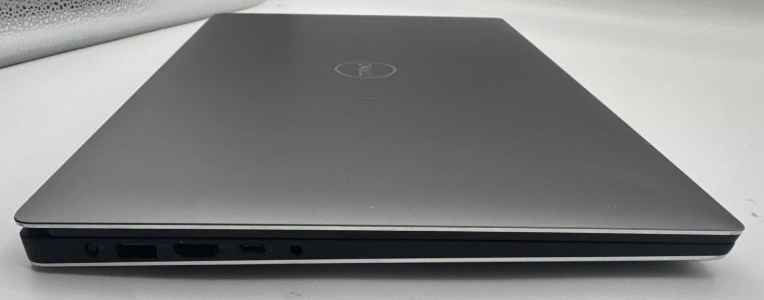 Dell Precision 5540 i9-9th Gen 32GB 512Gb WIN 11 Pro – Check Mousepad – READ