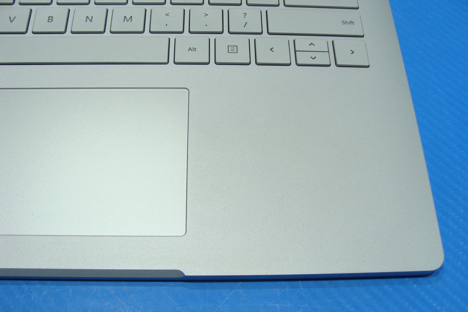 Microsoft Surface Book 2 1832 13.5″TOUCH i7-8650U 1.9GHz 8GB 1TB SSD BAD Battery