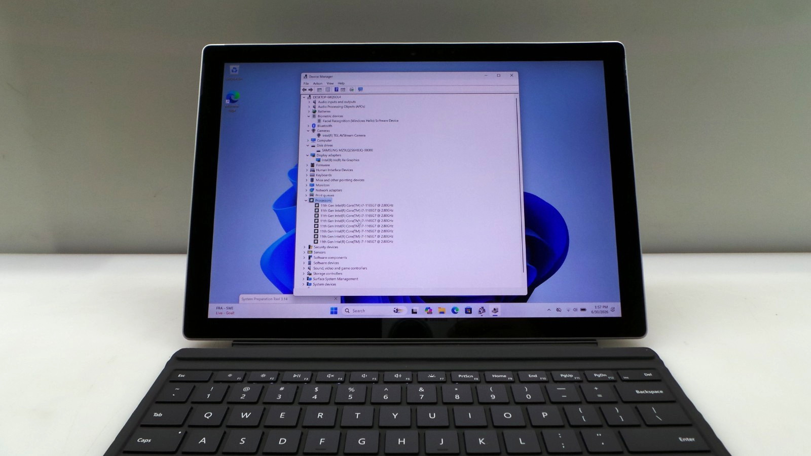 Microsoft Surface Pro 7+ 12.3″ i7-1165G7 2.80GHz 16GB RAM 256GB SSD | WIN 11 PRO