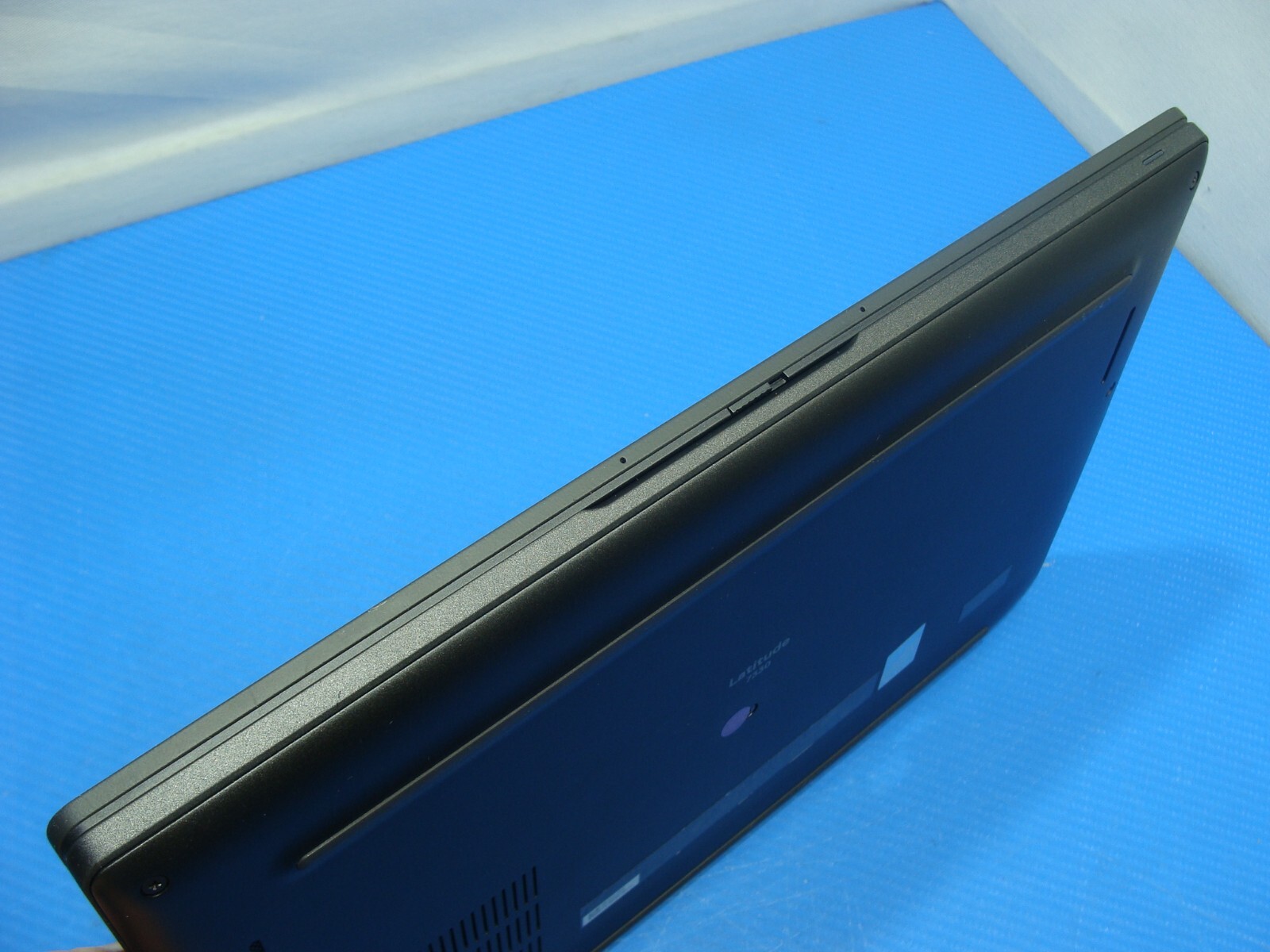 Dell Latitude 7330 Laptop 13.3″ FHD i7-1255U max4.7GHz 16GB 512GB WRTY 12/2026
