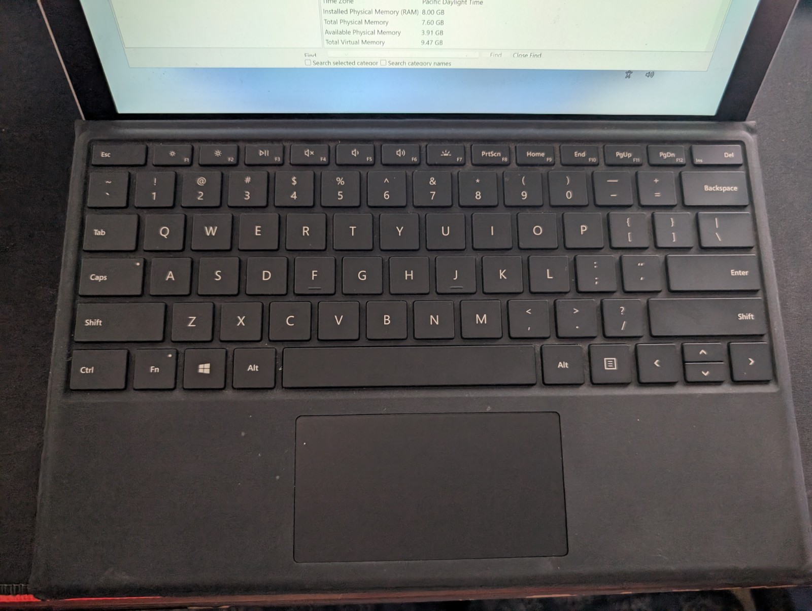 Surface Pro 7 i5-1035G4 8GB 256GB Win 11 w/ Keyboard – As Is No AC