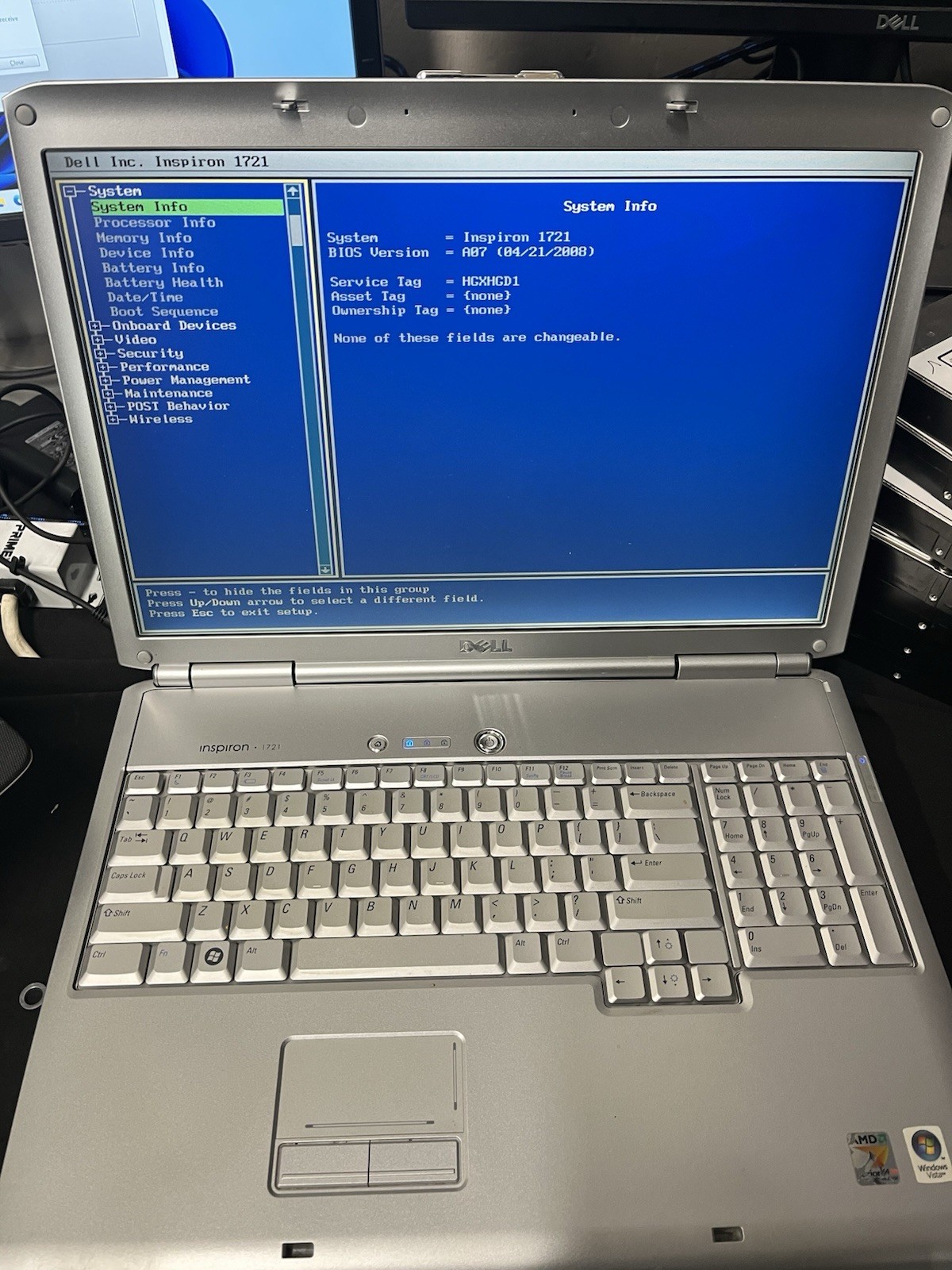 Dell Inspiron 1721 AMD Dual-Core 0F81 2GHz 1 GB NO HDD/OS