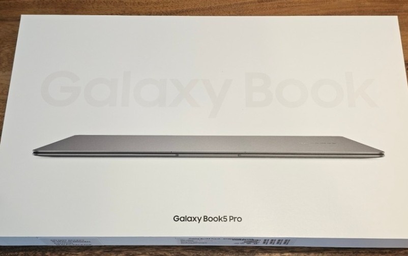 SAMSUNG Galaxy Book 5 Pro H 16″ / Ultra 7 32GB / 256GB / NT965XHW-A71AR