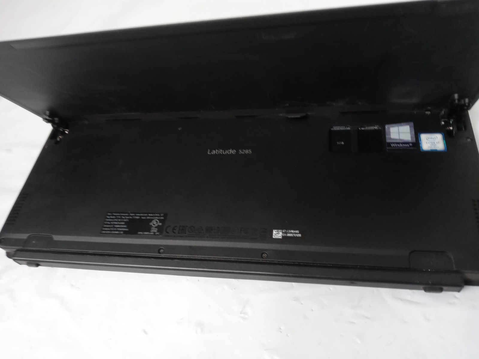 Dell Latitude 5285 i5-7300U 16GB RAM 240 GB SSD win10 pro no -AC-Adapter
