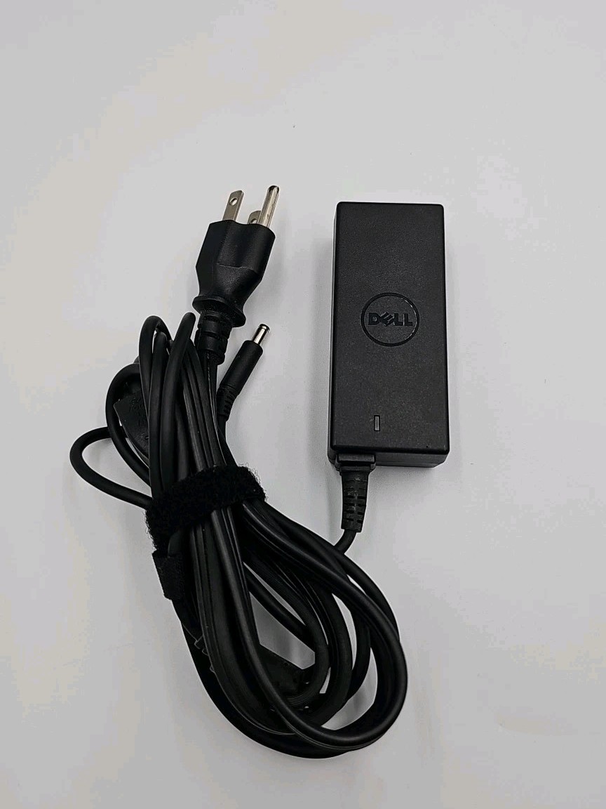 Dell Inspiron 15 3000 475GB HDD 4GB RAM AMD A6-9200 Radeon R4