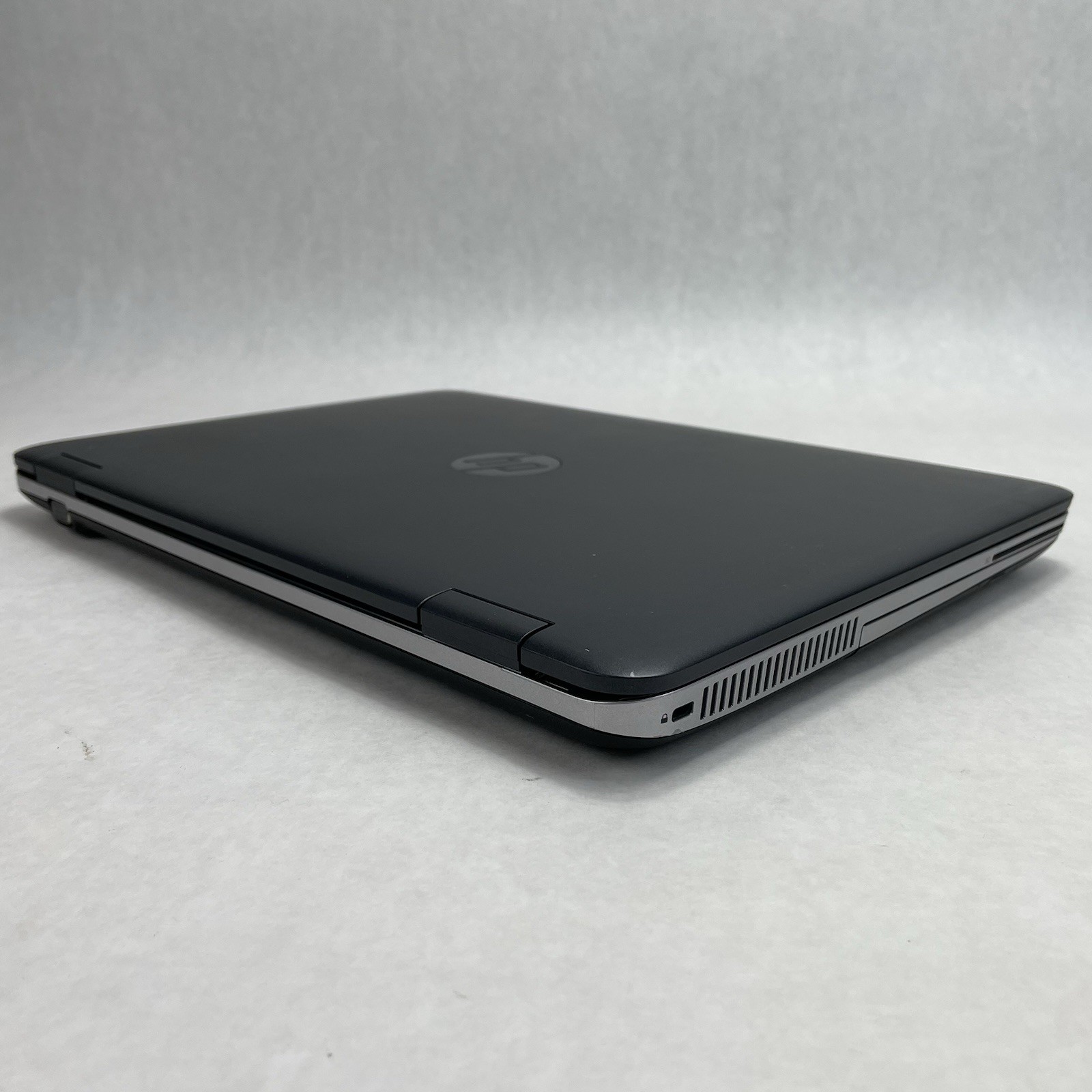 HP ProBook 640 G2 14″ i5-6200U 2.30 GHz 4 GB RAM No SSD/OS/AC