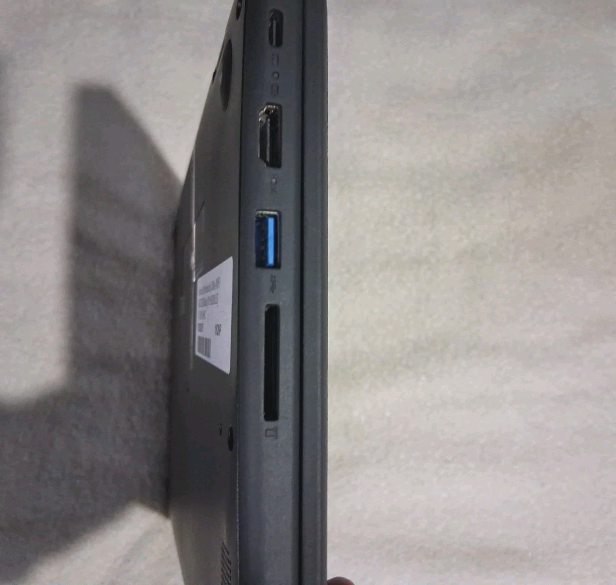 Lenovo 300e Black Chromebook 11.6″ Touchscreen 4GB Ram 32GB Storage HDMI Port