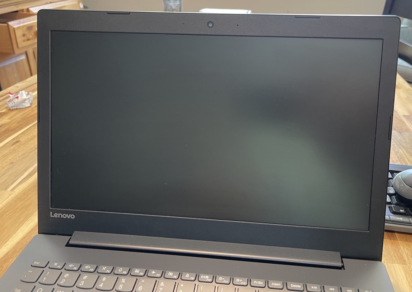 Lenovo Ideapad 330S-15IKB i3-8130U 8GB RAM No Hard Drive Laptop