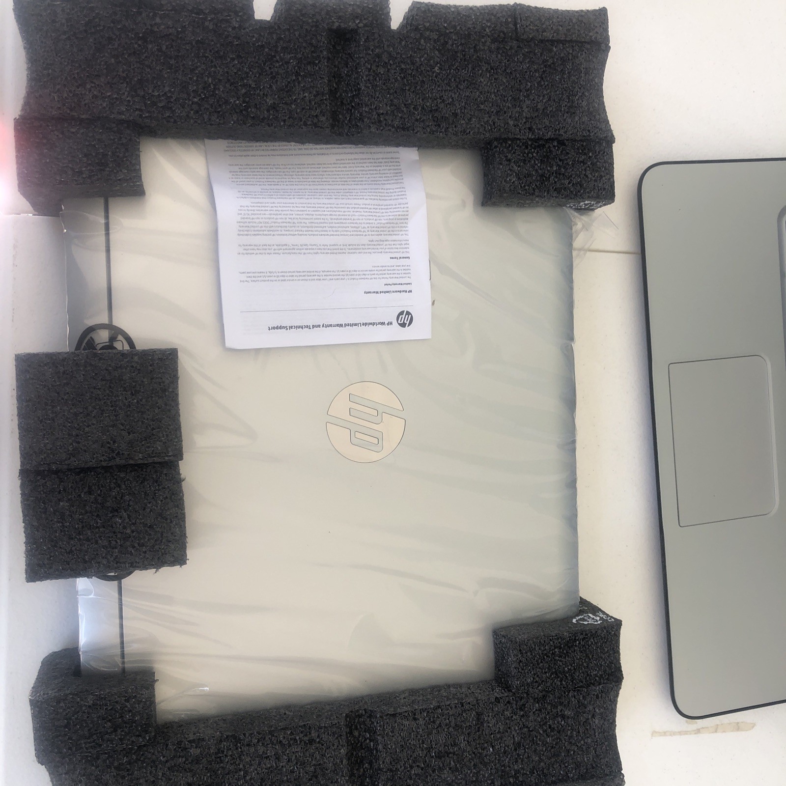 HP PAVILION NOTEBOOK 15-ab053nr