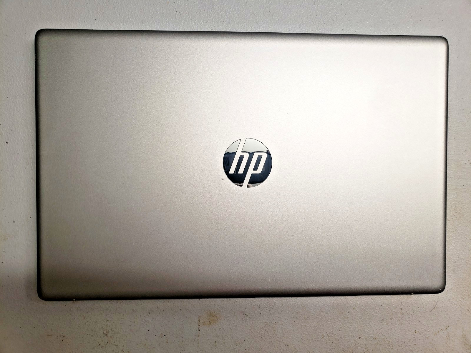 HP 17-cp1xxx AMD Ryzen 3 3250U 2.60Ghz 8Gb 128Gb SSD 17.3 Touch LED Charger…..