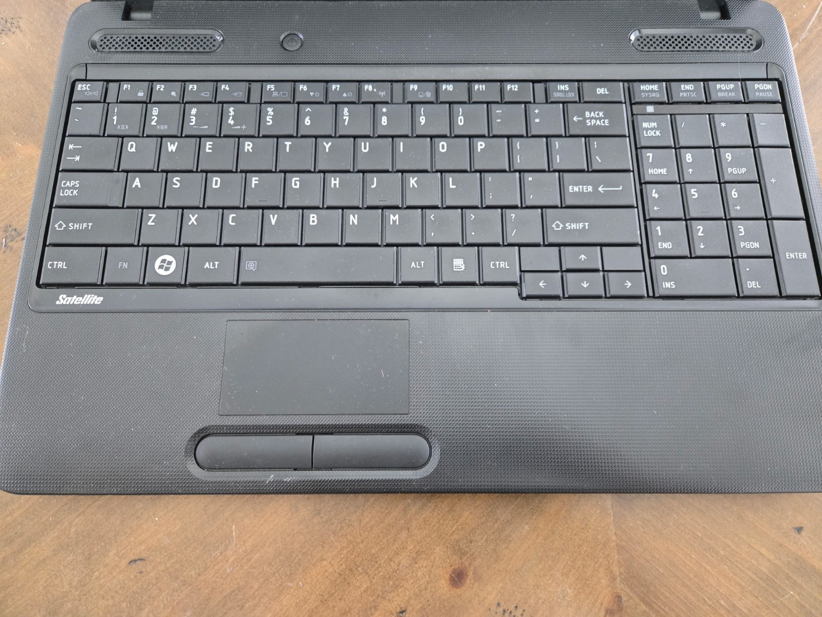 Toshiba Satellite C650D Laptop 15″ AMD C50