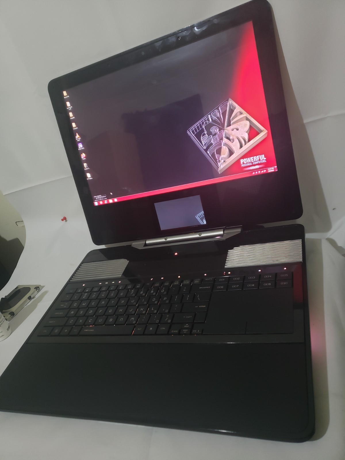 HP VoodooPC Firefly 003 Dual Screen Concept Gaming Laptop only 1 of 12 ever made