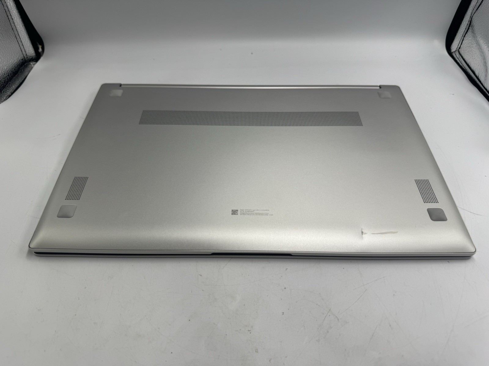 Samsung Galaxy Book3 15.6 i7-1355U 16GB 512GB Windows 11 Used 100% Battery