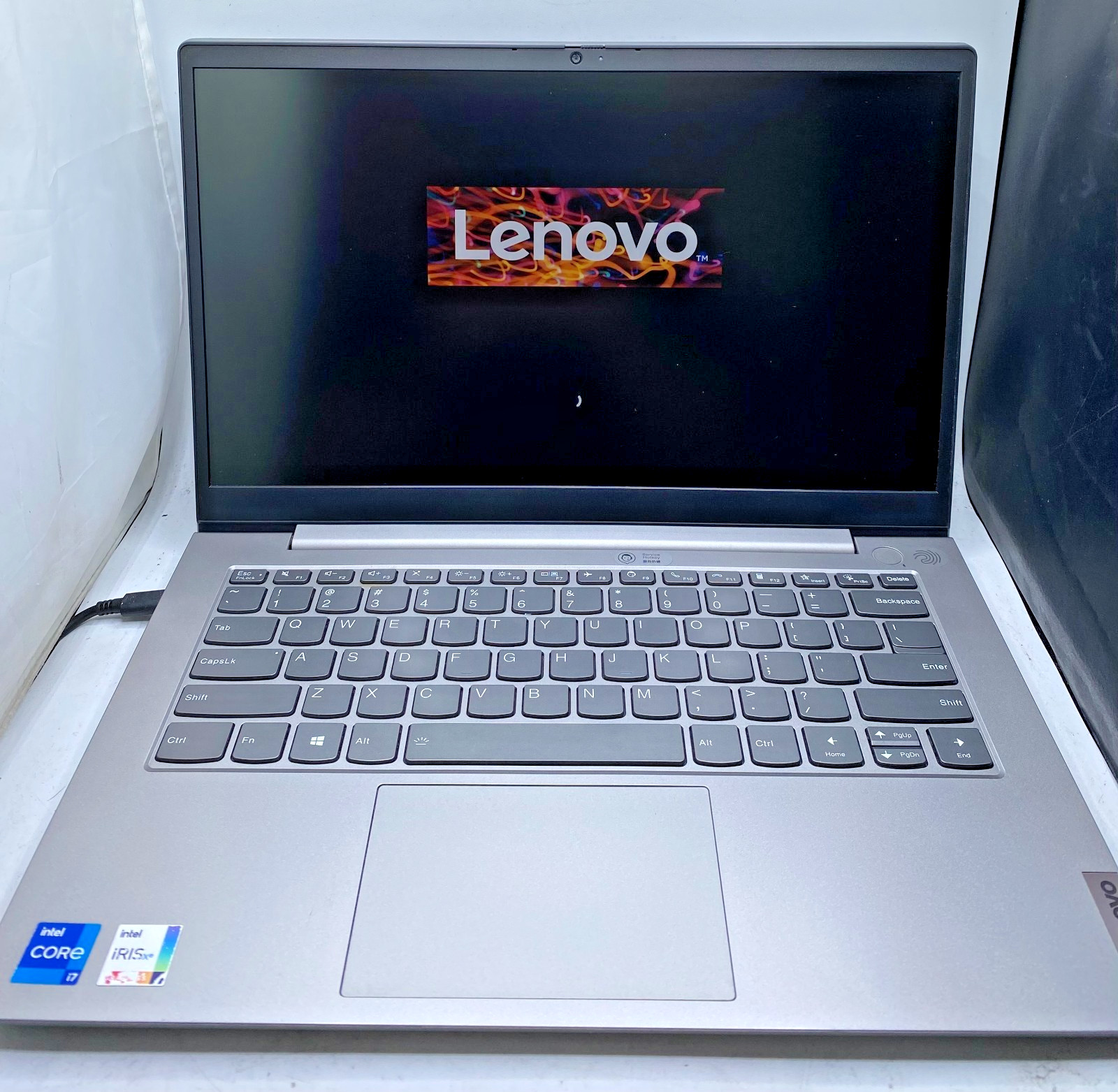 Lenovo ThinkBook 14 G2 ITL 14″ Touch Intel i7-1165G7 2.80GHz 8GB RAM 256GB SSD