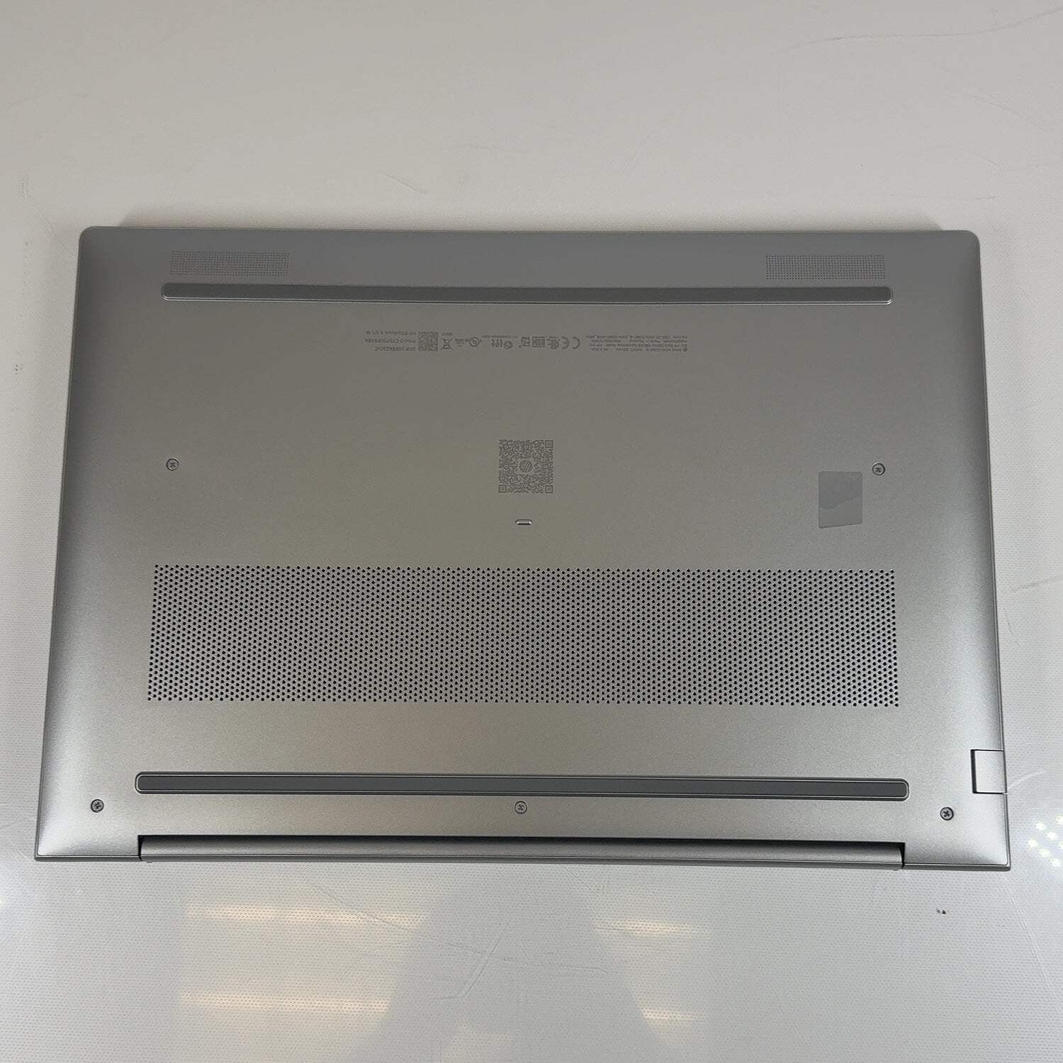 HP EliteBook 6 G1i AV3Y4AV_MB 16″ i7-13620H 2.4GHz 16GB RAM 500GB SSD