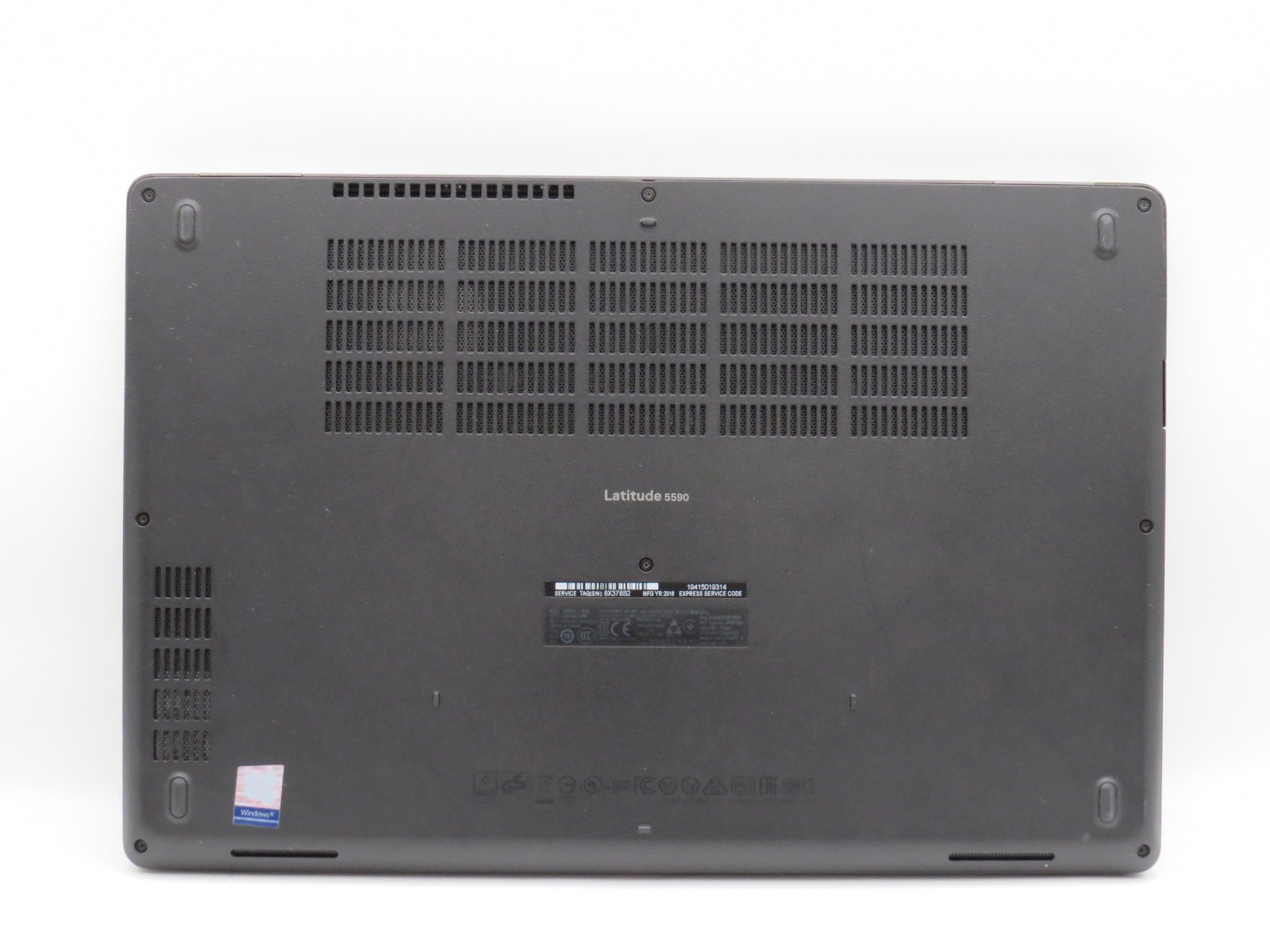 Dell Latitude 5590 | i5-8350U @ 1.7GHz | 16GB DDR4 | 256GB m2 | 15″ | No OS