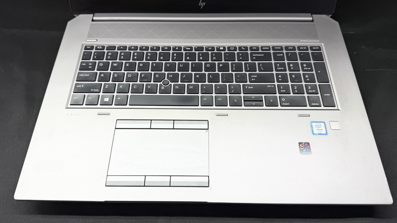 HP ZBook 17 G5 2018 17.3” WIN 11 Xeon E-2176M 32GB RAM 1TB SSD Quadro P4200