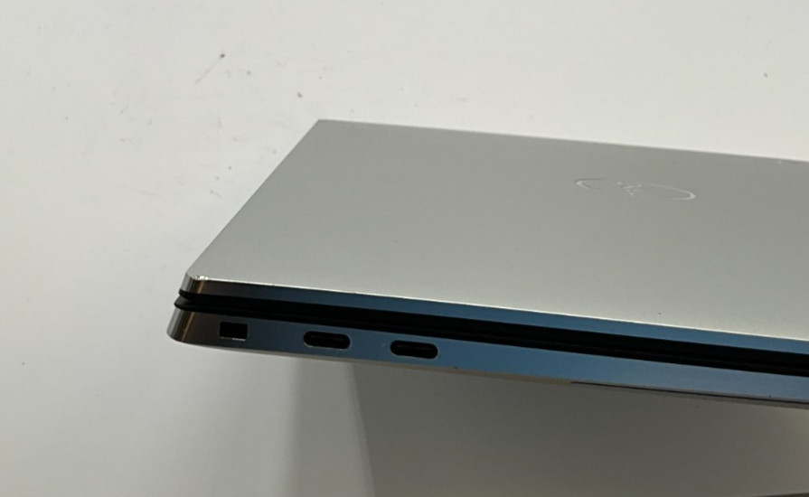 DELL XPS 15 9500 i7-10750H 2.6G 32GB DDR4 1TB GTX 1650 Ti LAPTOP FAIR 2TR83F3