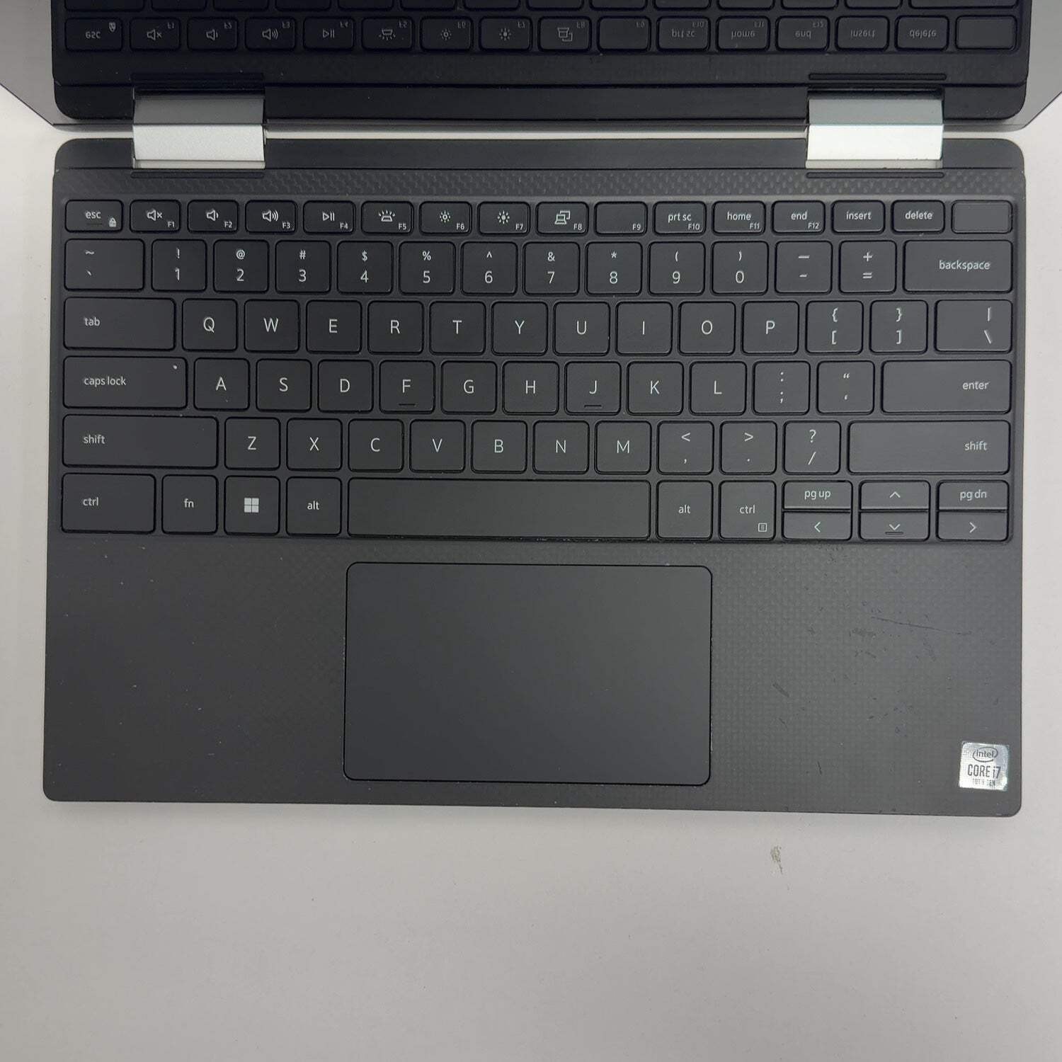 Broken Dell XPS 7390 13.4″ i7-1065G7 1.3GHz 16GB RAM 256GB SSD LCD Spot