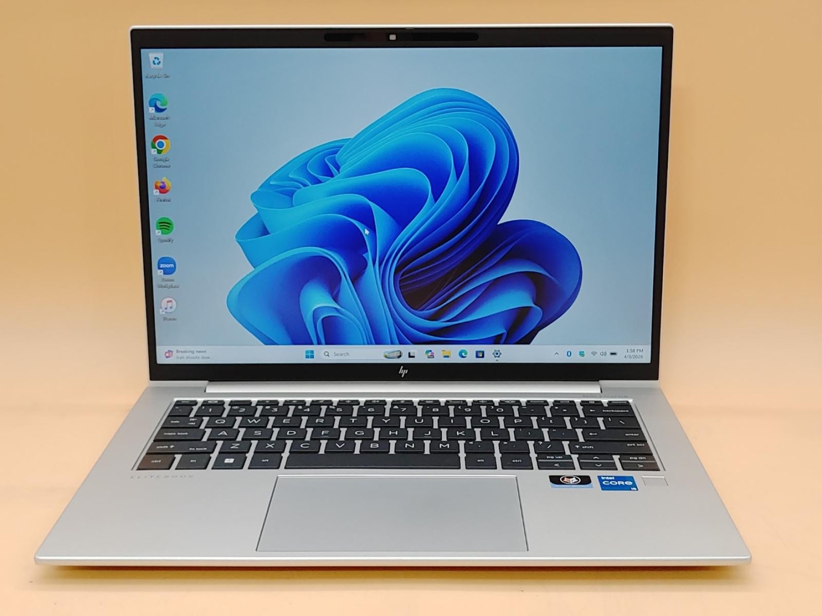 HP EliteBook 840 G9 14″ FHD Intel i5-1235U 16GB 512GB SSD Win11Pro **NO A/C**