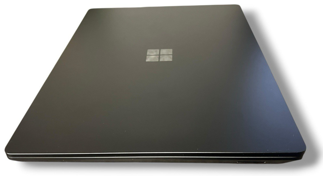 Microsoft Surface Laptop 4 13.5″ i7-1185G7 32GB RAM 1TB SSD Black – TESTED!!