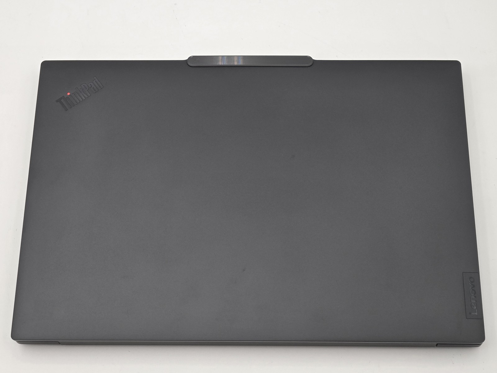 Lenovo ThinkPad P1 Gen 7 16″ WQXGA ULTRA 7 165H 512GB 32GB W11P RTX 1000 165Hz
