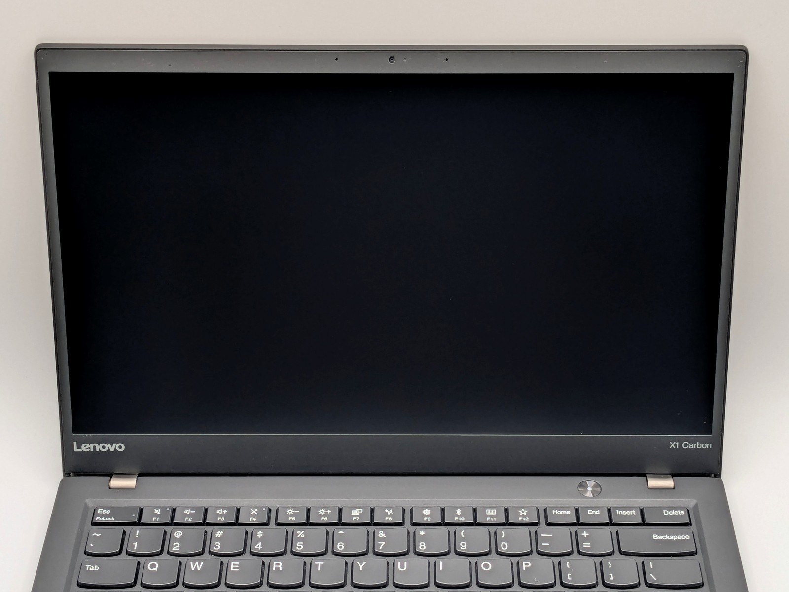 Lenovo ThinkPad X1 Carbon 5th Gen 14″ FHD I7-7600U 256GB SSD 16GB W10P *READ*