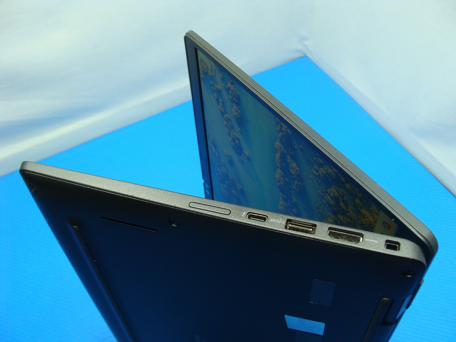 Dell Latitude 7330 Laptop 13.3″ FHD i7-1255U max4.7GHz 16GB 512GB WRTY 12/2026