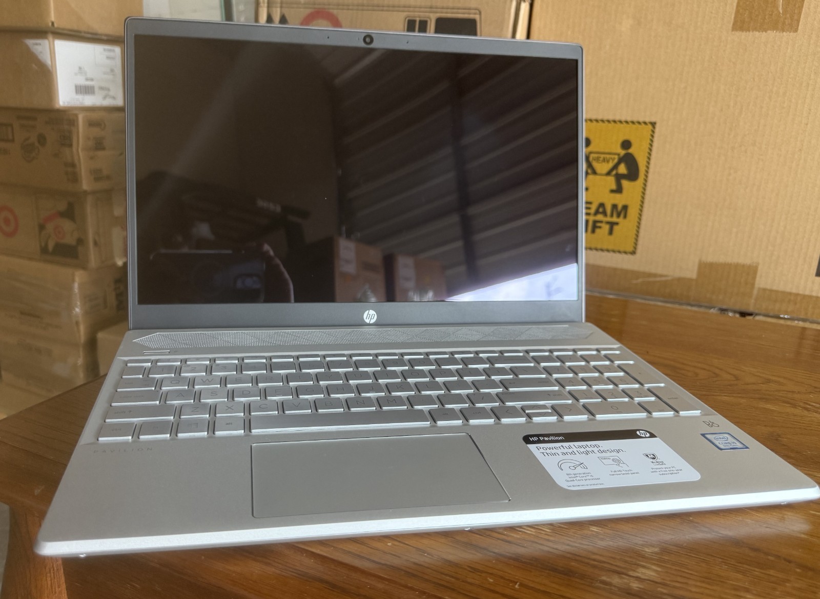 HP Pavilion 15-cs1065cl i5-8265U/16GB/500GB/15.6″ FHD TouchScreen/Win 10 Laptop
