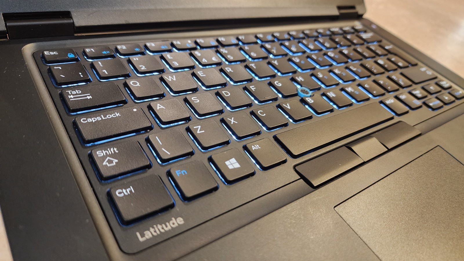 Dell Latitude 5480 14” FHD i7-7600U 16GB RAM 512GB SSD Windows 11 Pro Laptop