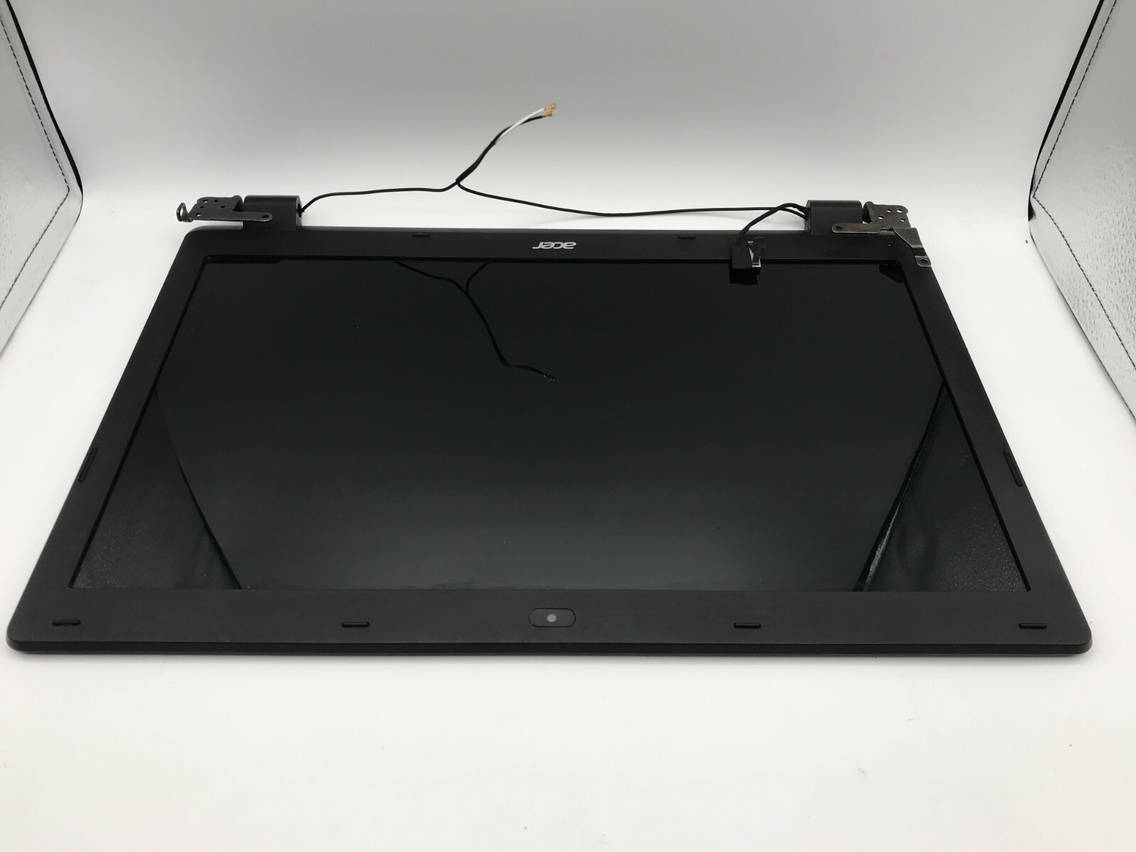 Acer Aspire ES1-711 17.3″ LCD Assembly Original – Good Condition – Fast Ship!
