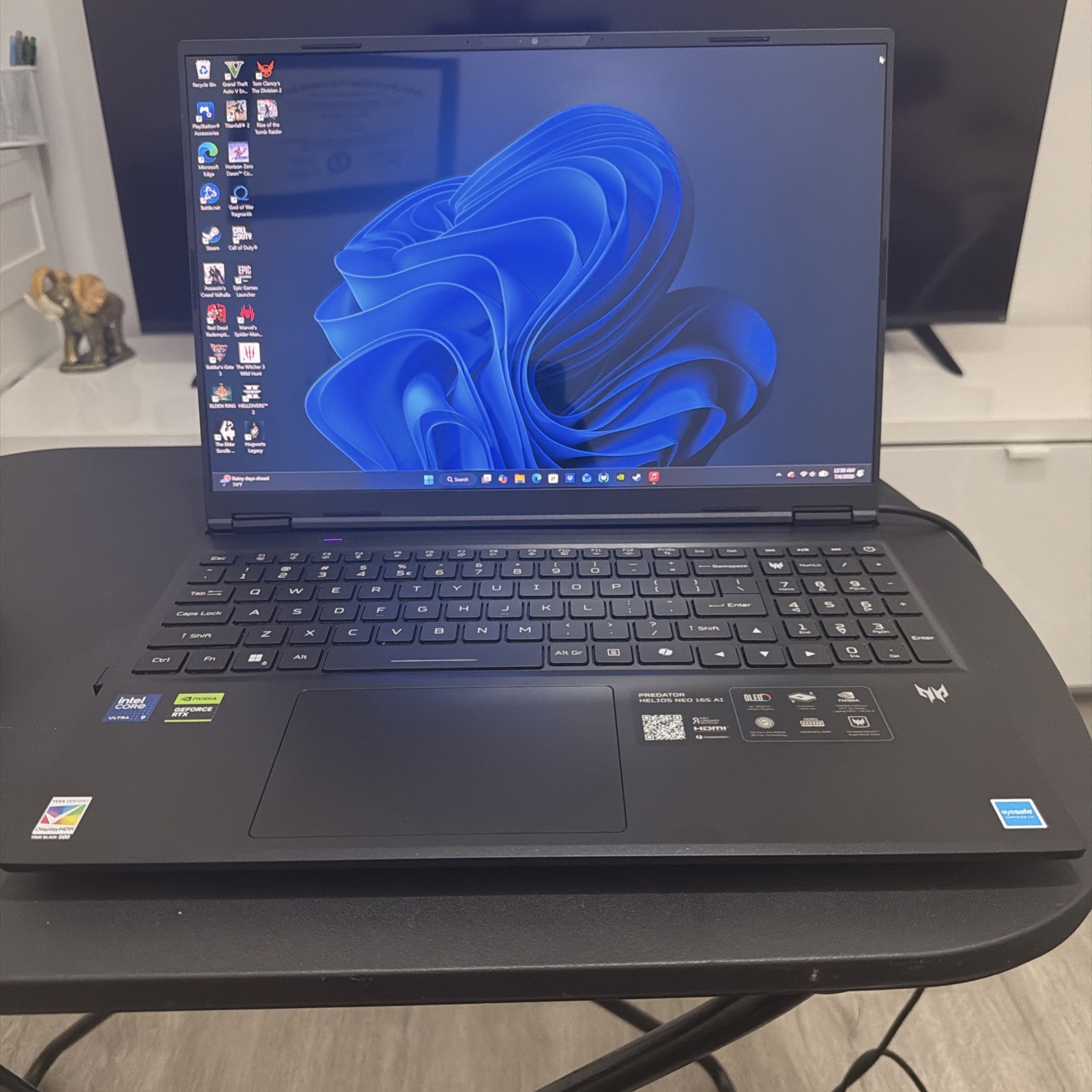 Acer – Predator Helios Neo 16S AI Gaming Laptop – 16″ OLED 240Hz – Intel Core…