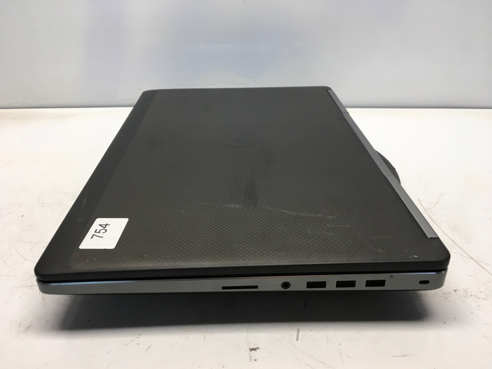 Dell Precision 7710 Intel Xeon E3-1535M v5 2.9GHz 8GB Quadro M3000M – READ DESC