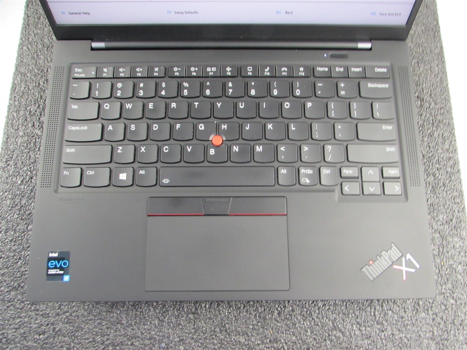 LENOVO THINKPAD X1 CARBON (9TH GEN) CORE I7-1185G7 512GB SSD 16GB RAM NO O.S