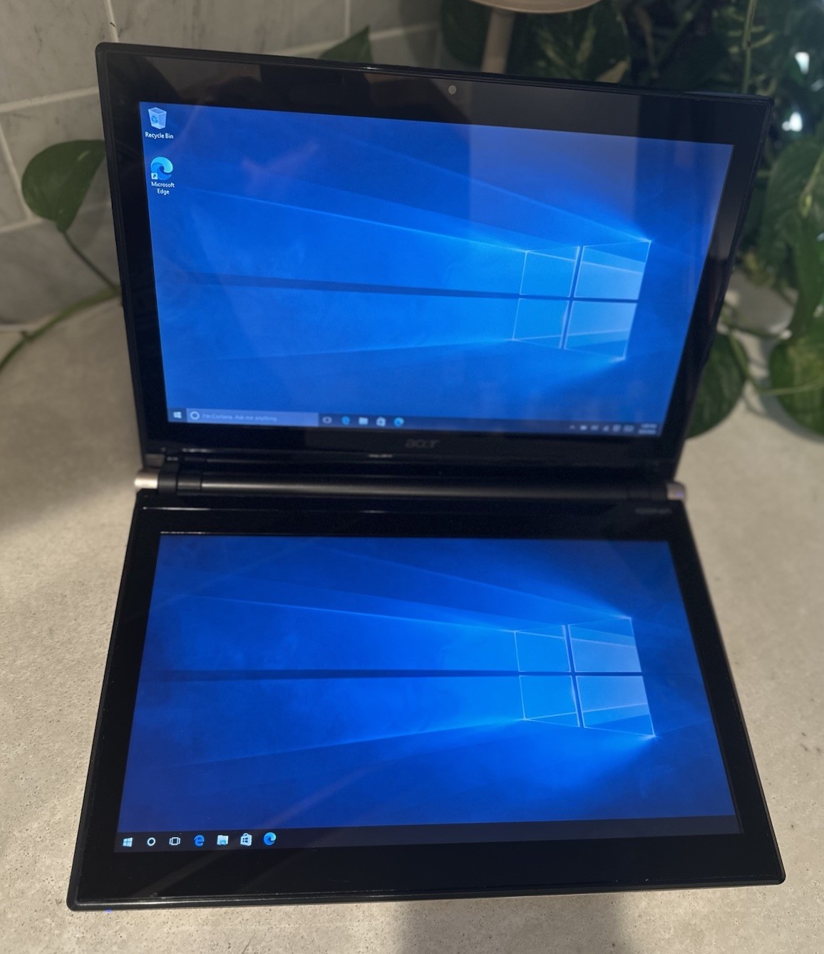 Acer Iconia 6120 PAU30 Dual Touch Screen Laptop Very Rare Windows 10 Upgraded