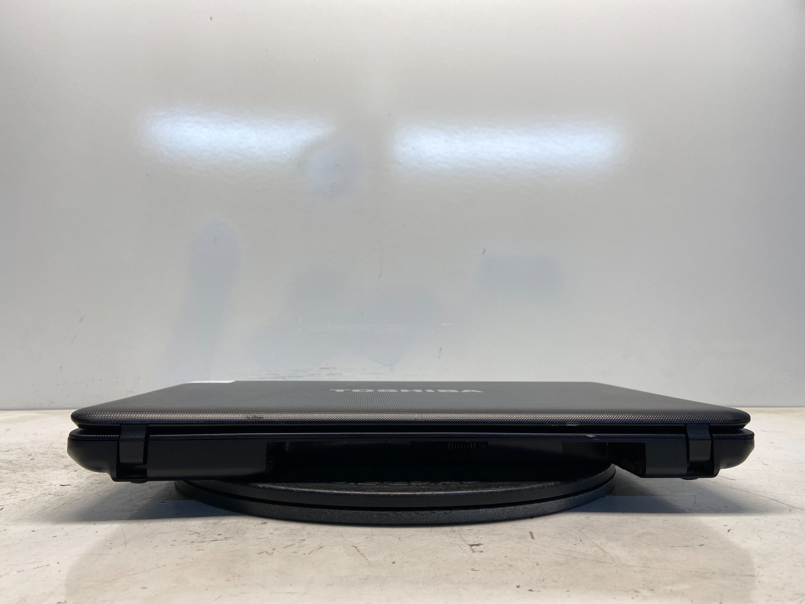 Toshiba Satellite C655-S5212 Intel i3-2310M 2.1GHz 3 GB NO HDD