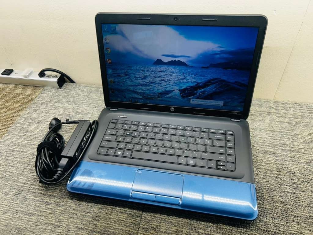 HP 2000-2d19WM 15.6″ Laptop AMD E-300 4GB 320GB Windows 8 Charger – 9734049