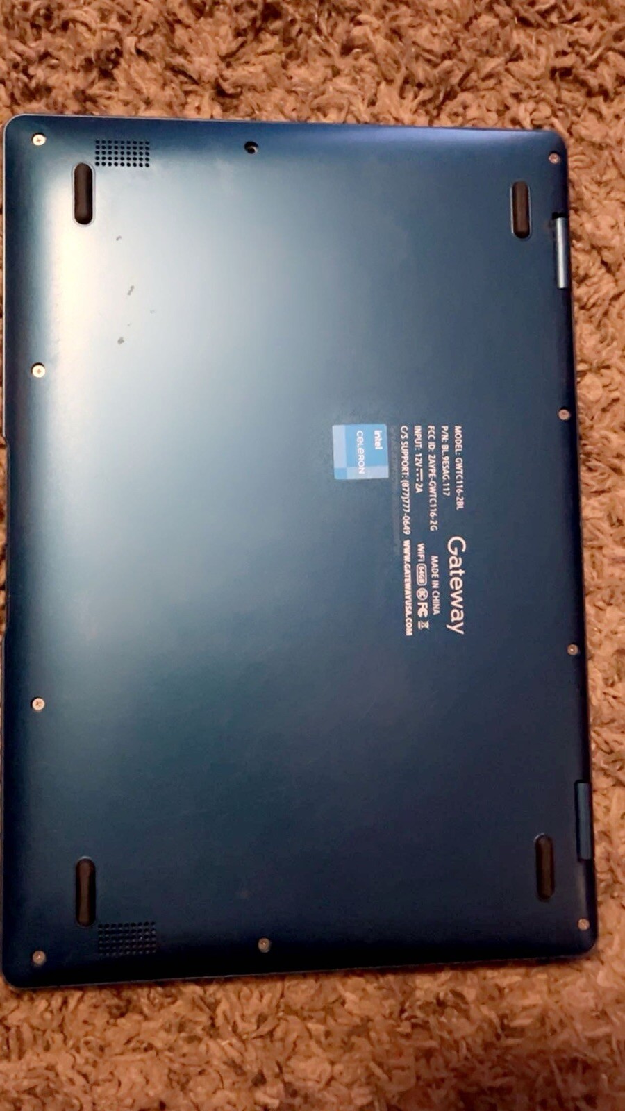 Gateway Convertible 11.6″ (64GB SSD, Intel Celeron 4020, 1.10GHz, 4GB RAM)…
