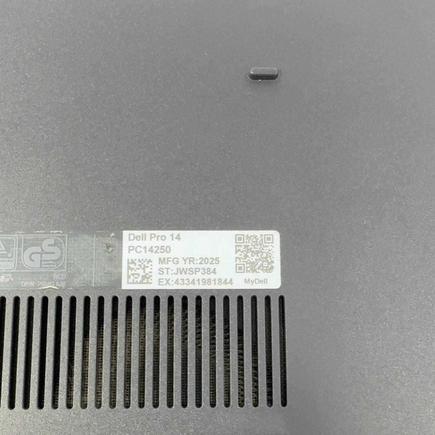 Dell Pro 14 PC14250 13.4″ Core 7 150U 1.8GHz 16GB RAM 512GB SSD