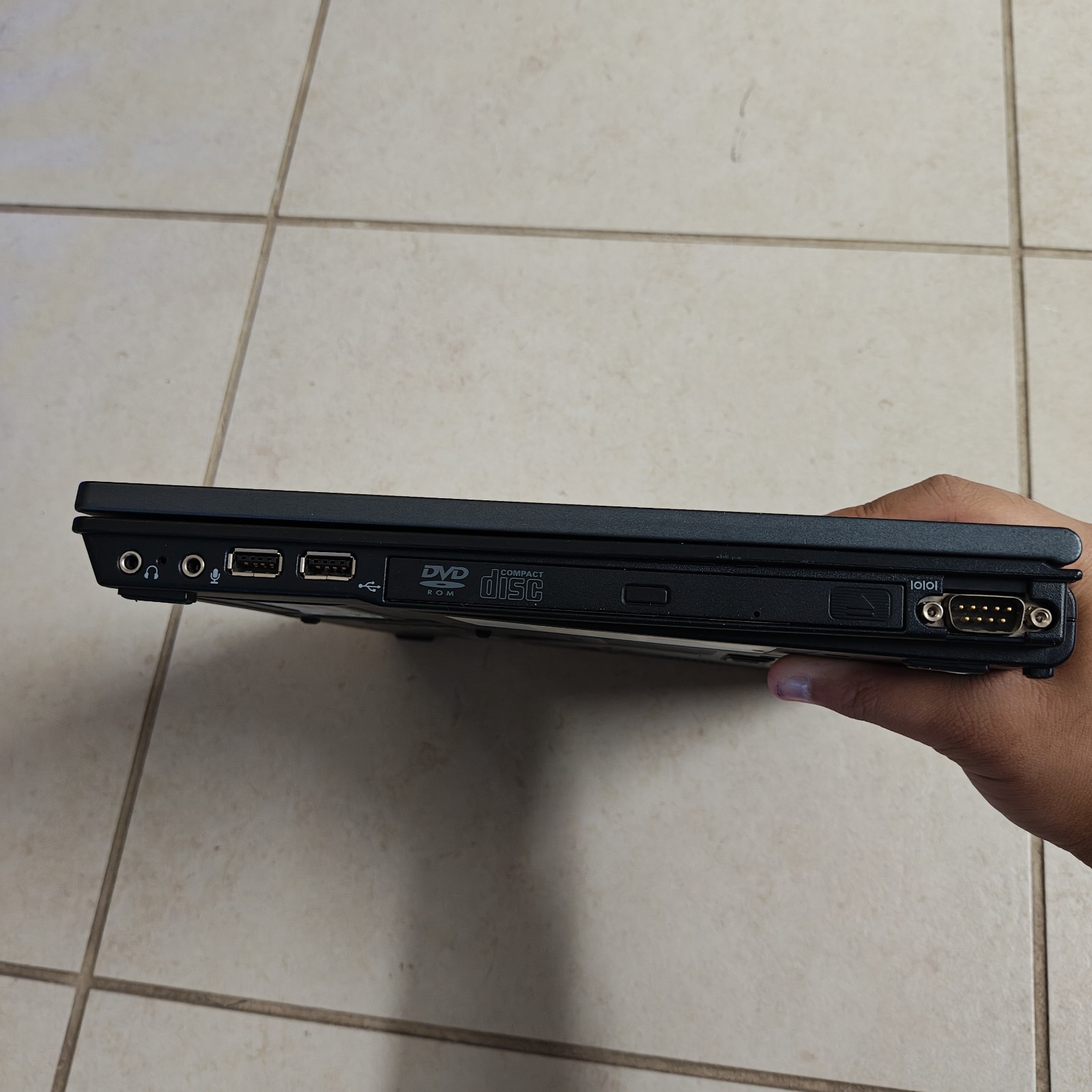 HP Compaq nc6220 14.1″ Windows XP Laptop – NO HDD/512MB RAM – NO POWER #3859